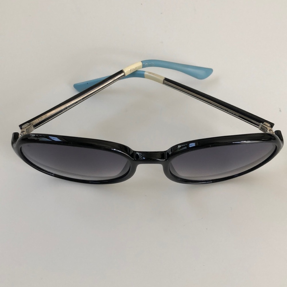 TOMS sunglasses